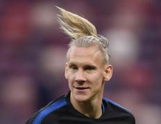 IM体育平台-关于里昂爆冷英格兰，罗本高光表现的信息