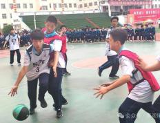 IM体育官方网站-关于热血激战，球员们挥洒汗水与激情的信息