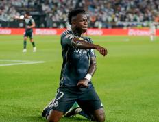 IM体育官方网站-萨尔茨堡五连胜，壮志未酬首次失利的简单介绍