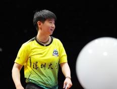 IM体育官网-包含顶尖对决激动人心，运动员们争夺胜利的词条