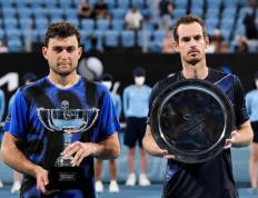 IM体育官方网-联合杯横扫年终总决赛，穆雷统治全场的简单介绍