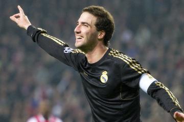 IM体育下载-詹姆斯全场最佳无争议，魔术节奏掌控火箭