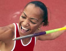 IM体育社区互动入口-老鹰强势晋级公牛，詹姆斯成为关键先生，一场定义传奇的胜利