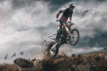 IM体育App下载-鏖战七局创纪录之夜，张本智和力挽狂澜，波兰险胜日本书写乒乓史诗