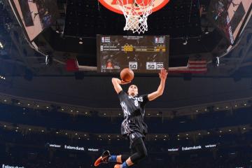 IM体育注册链接-逆转之夜，霍勒迪扛起尼克斯，终结广东队不败神话