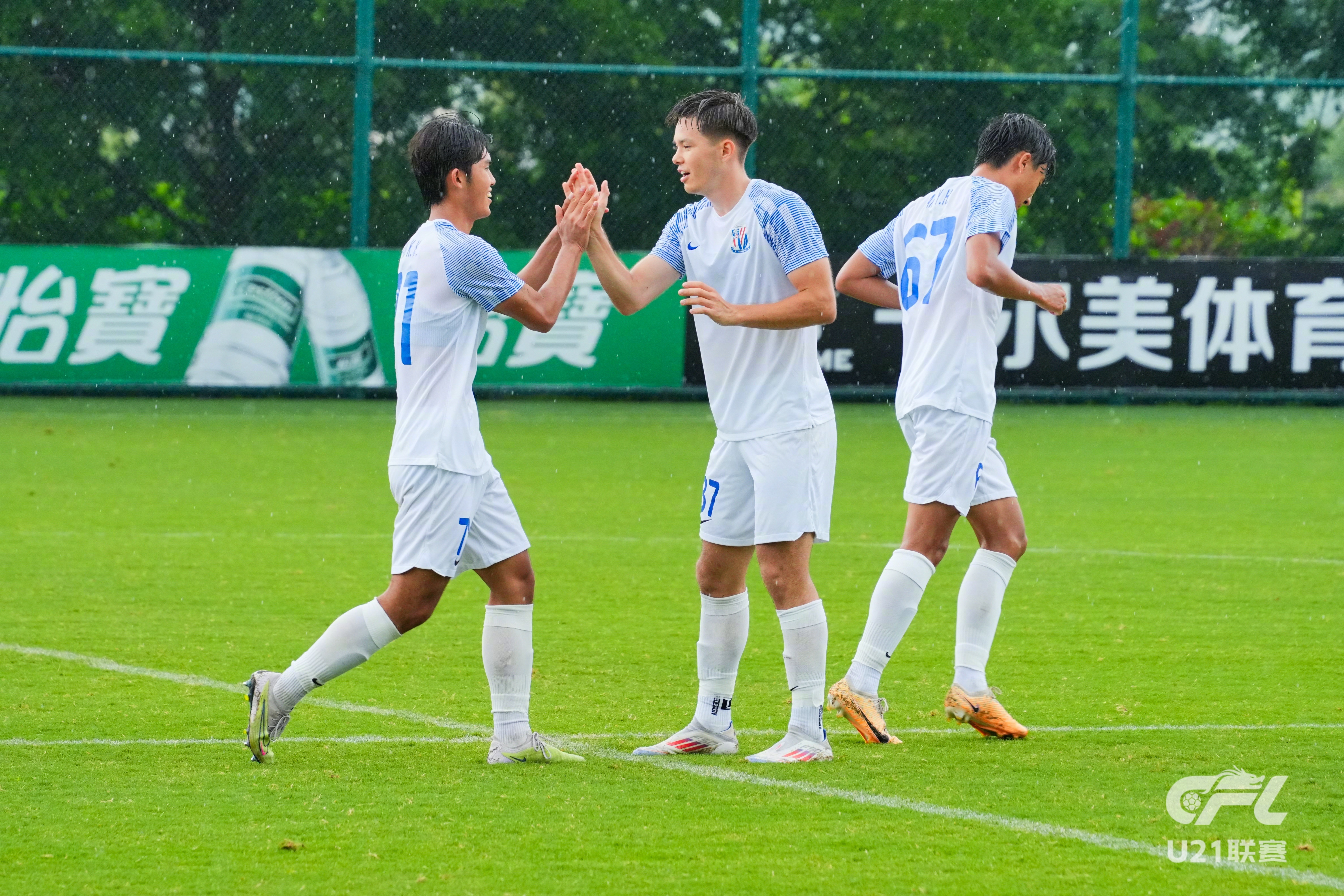 IM体育官网入口-职业足球队逐鹿前行，精彩比赛接二连三