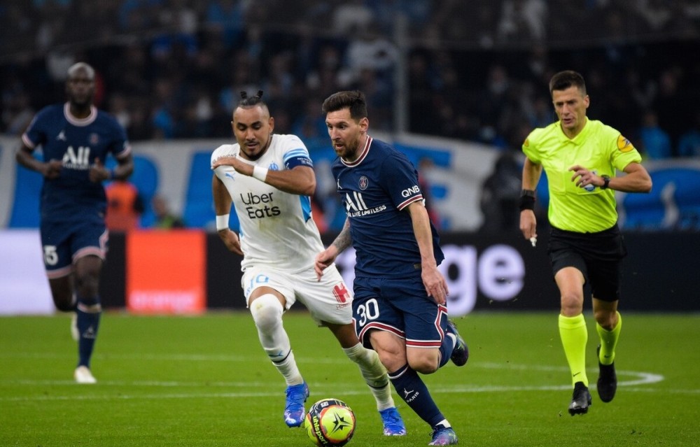 IM体育-里尔疯狂追赶领头羊，法甲战火升级的简单介绍