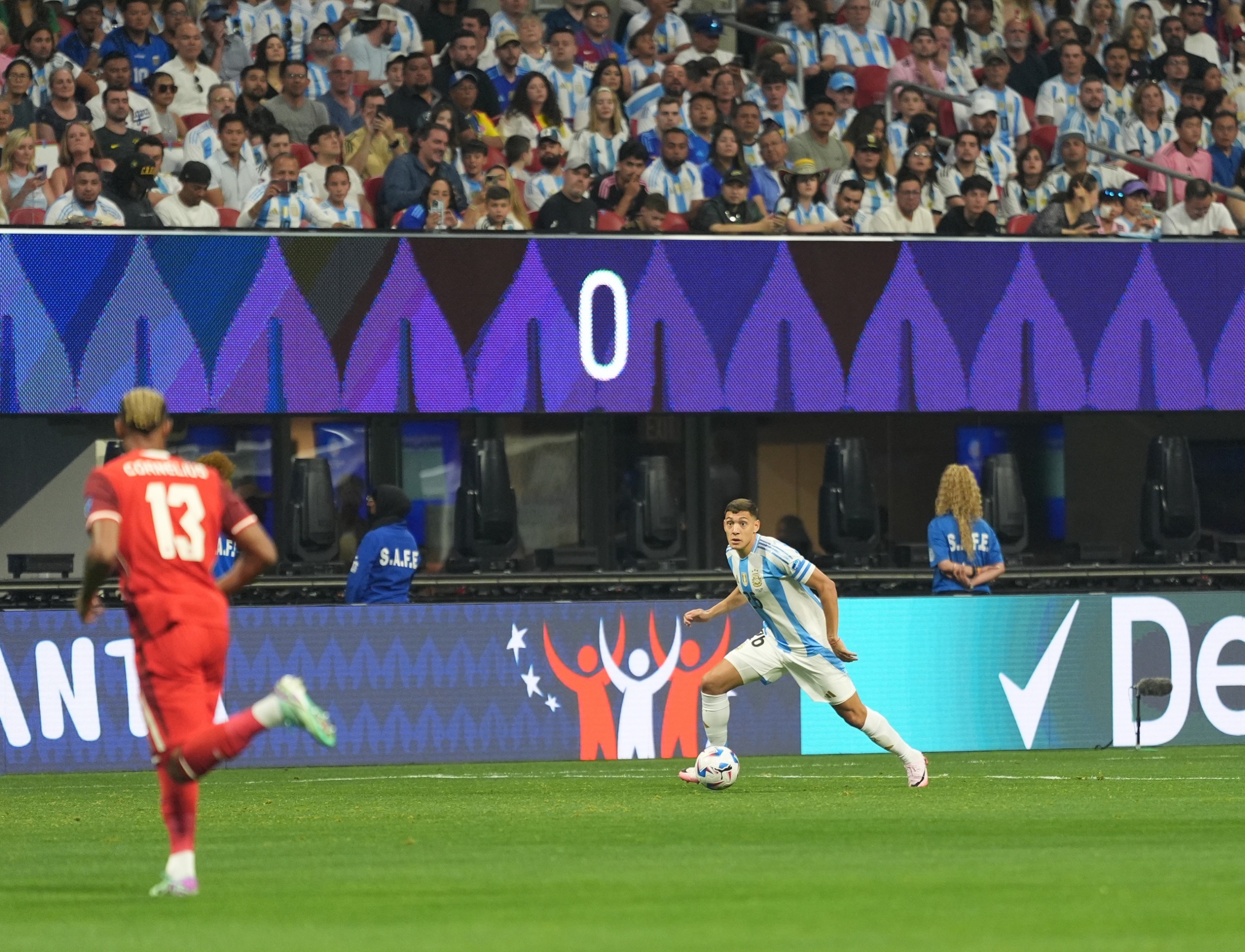 IM体育-阿根廷横扫切尔西，戈麦斯扛起全队的简单介绍