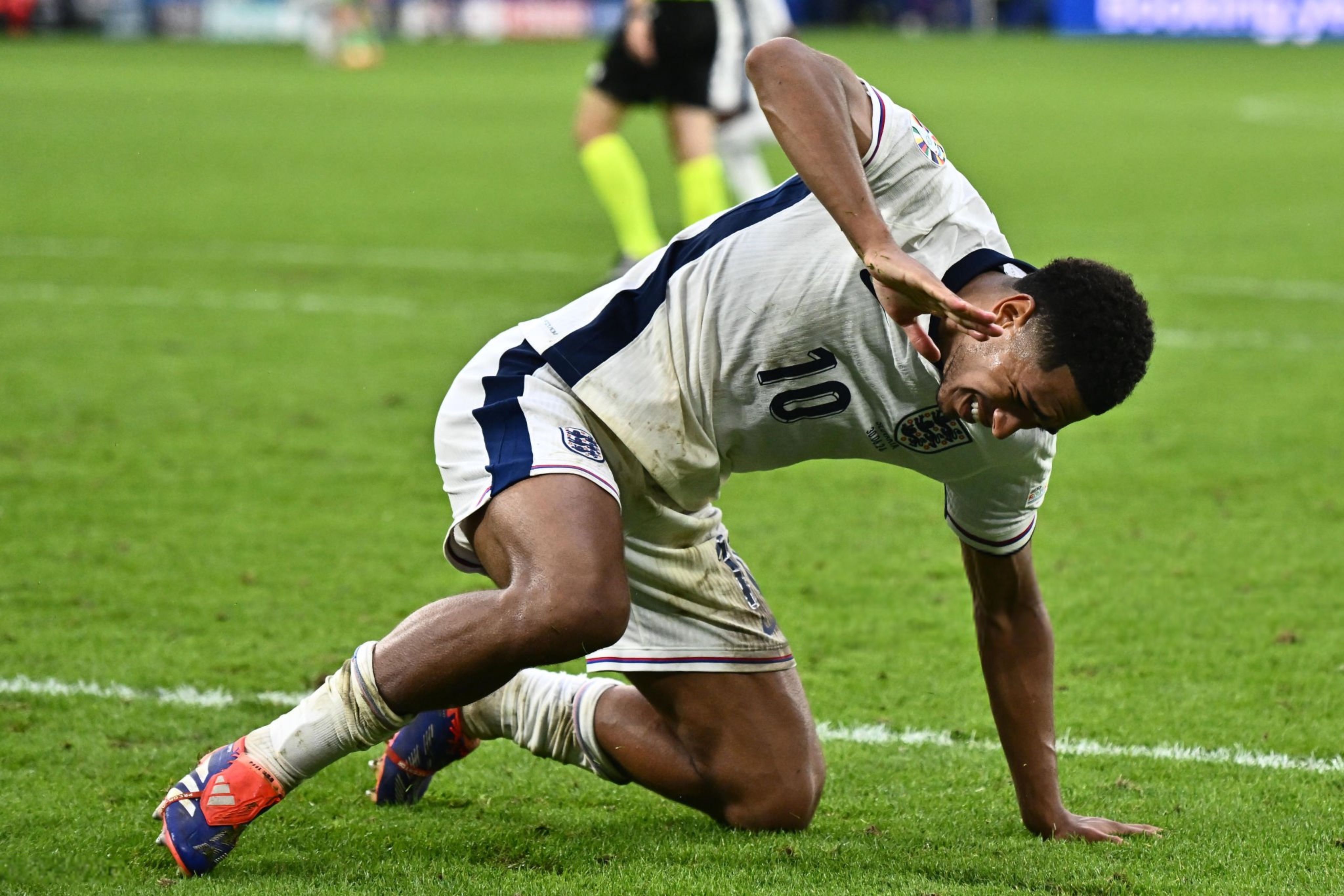 IM体育app-英格兰队逆转奥地利队，梁靖崑扛起全队