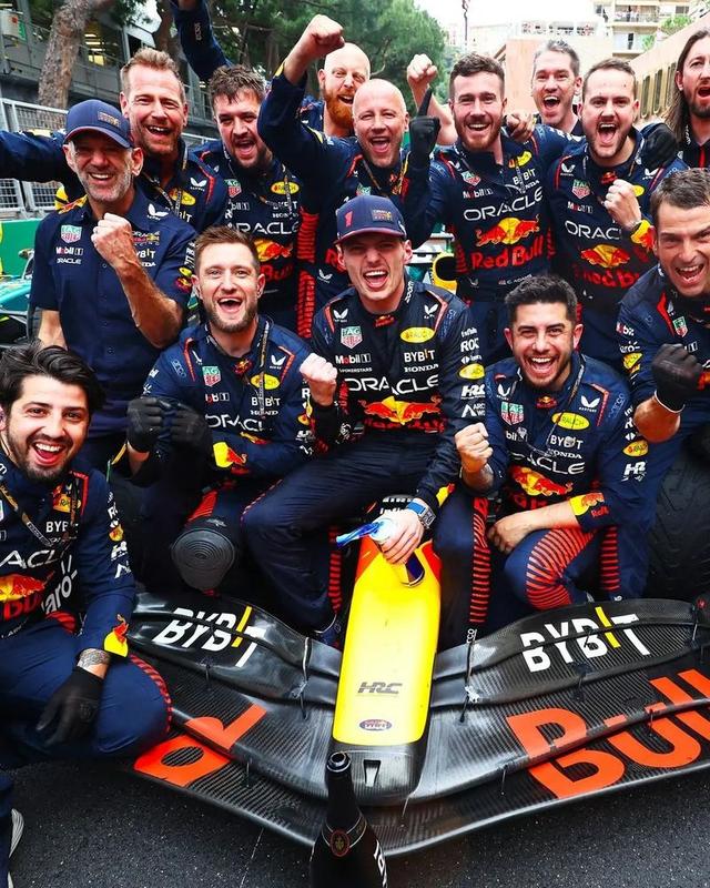 IM体育在线注册-关于哈斯车队碾压迈凯伦，维斯塔潘扛起全队的信息