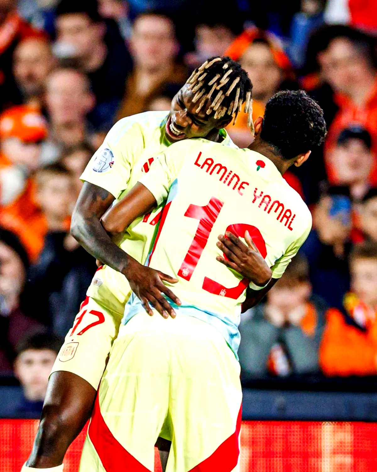 IM体育官网-荷兰轻取西班牙，苏亚雷斯带队取胜