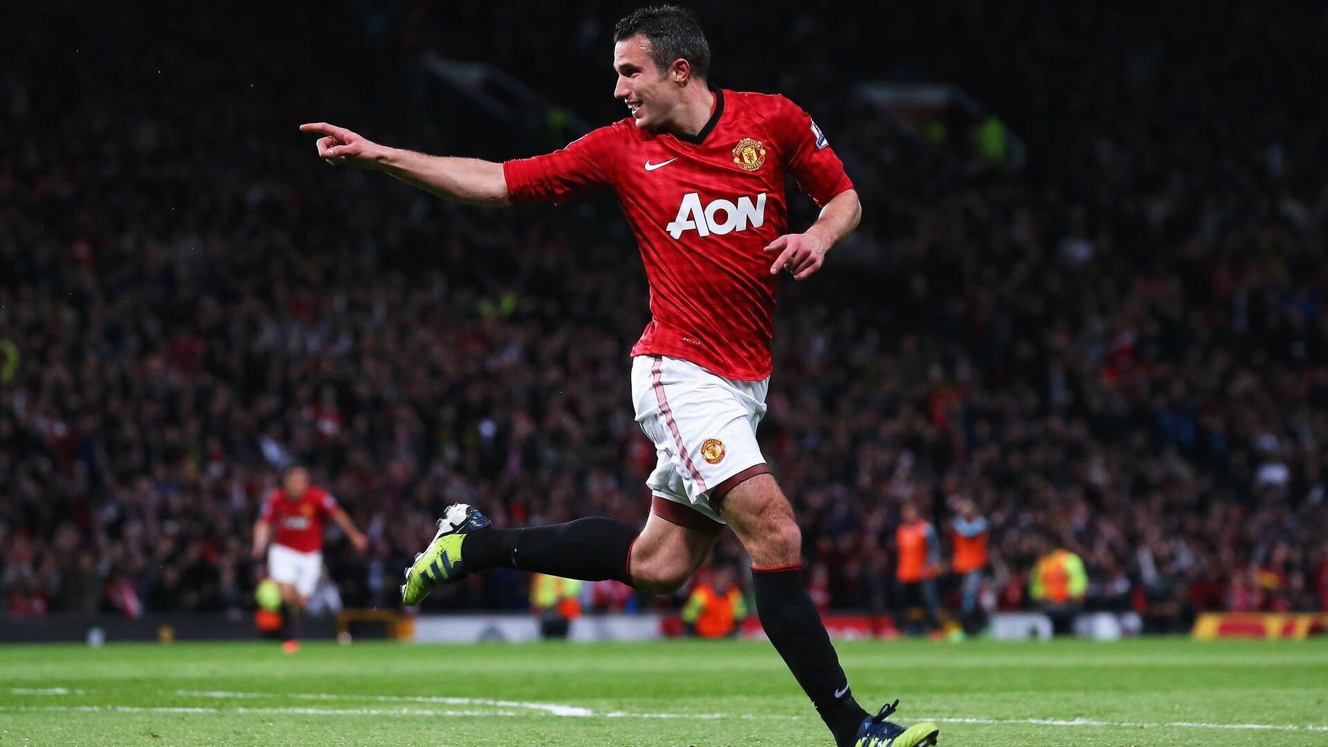 IM体育在线注册-猛龙对阵步行者，克莱关键时刻站出来，一记三分定乾坤